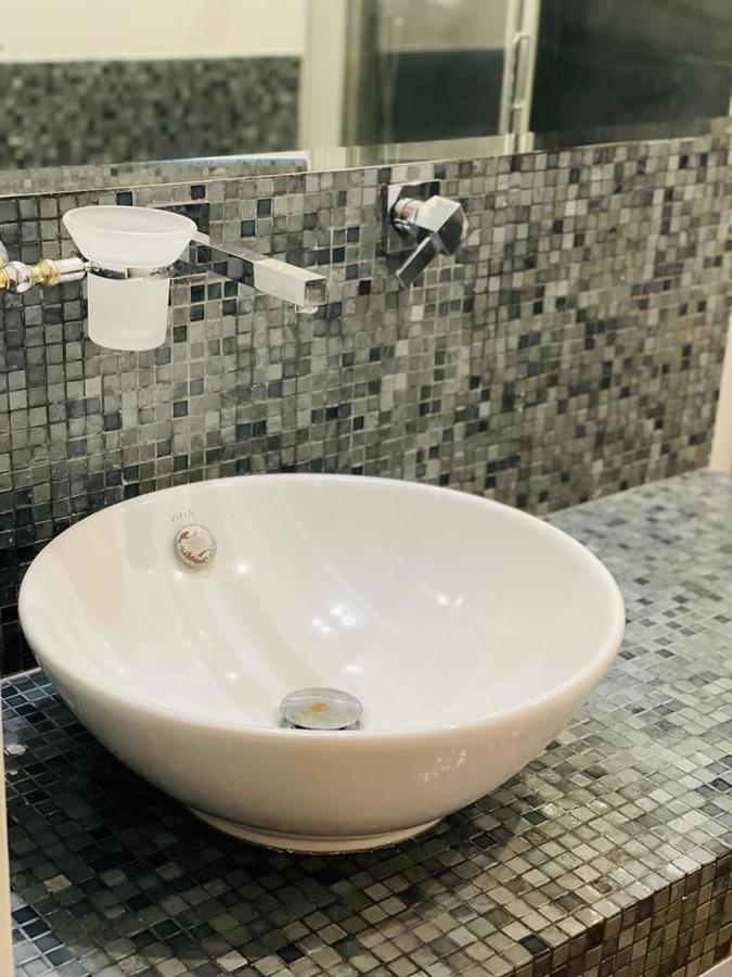 N'Amuri Guest House Сиракуза Екстериор снимка